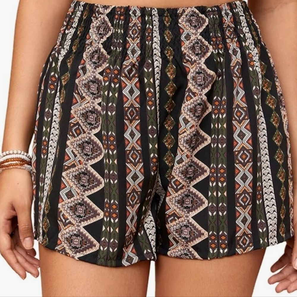 Geometric Tribal Aztec Lightweight Beach Short Pull On Shorts Sz L (Wmn's 8) EUC